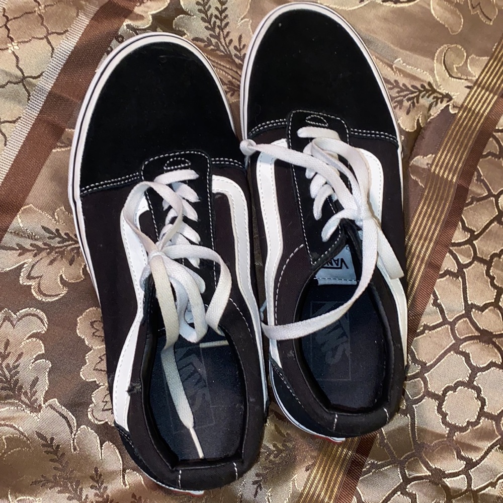 Vans - Picture 4 of 6